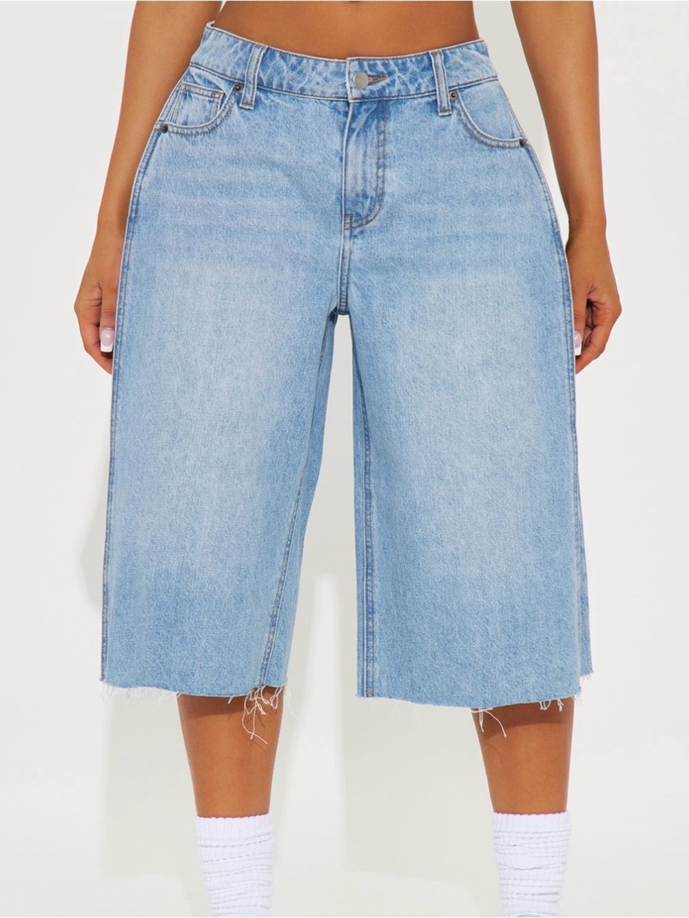 Fashion Nova Light Blue Pleated Non Stretch Denim Jorts